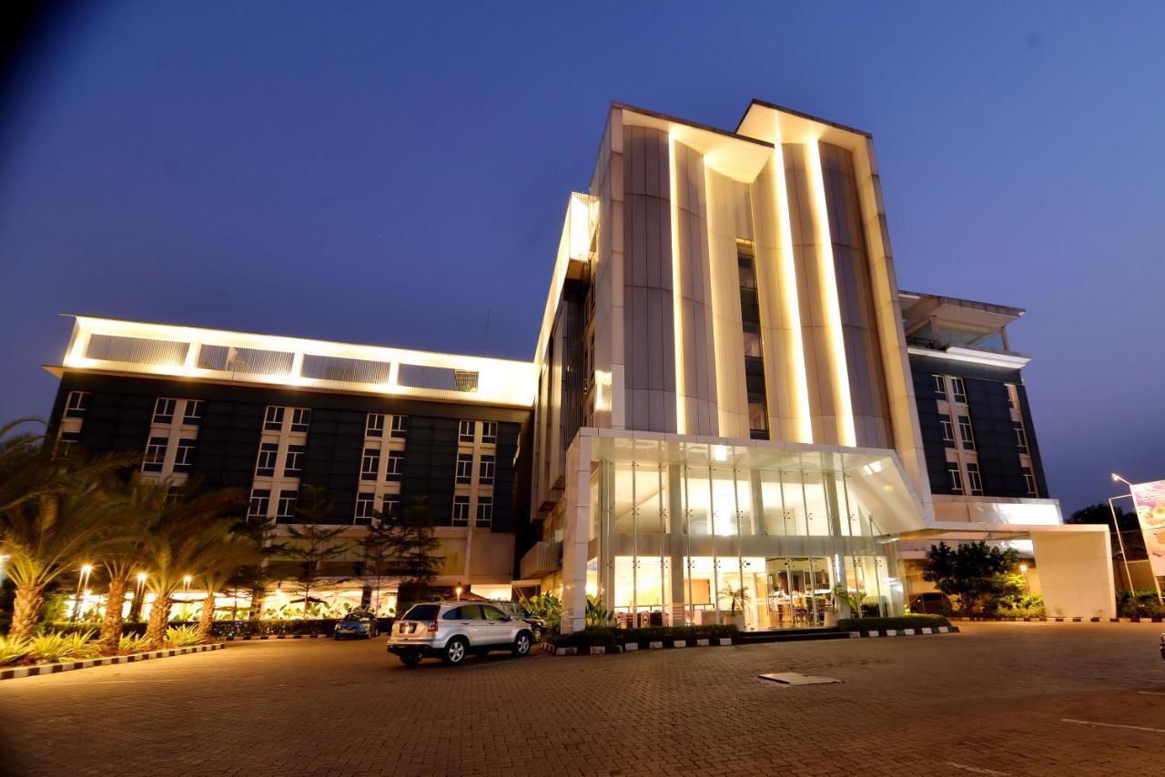 Yasmin Hotel Karawaci Tangerang Eksteriør bilde